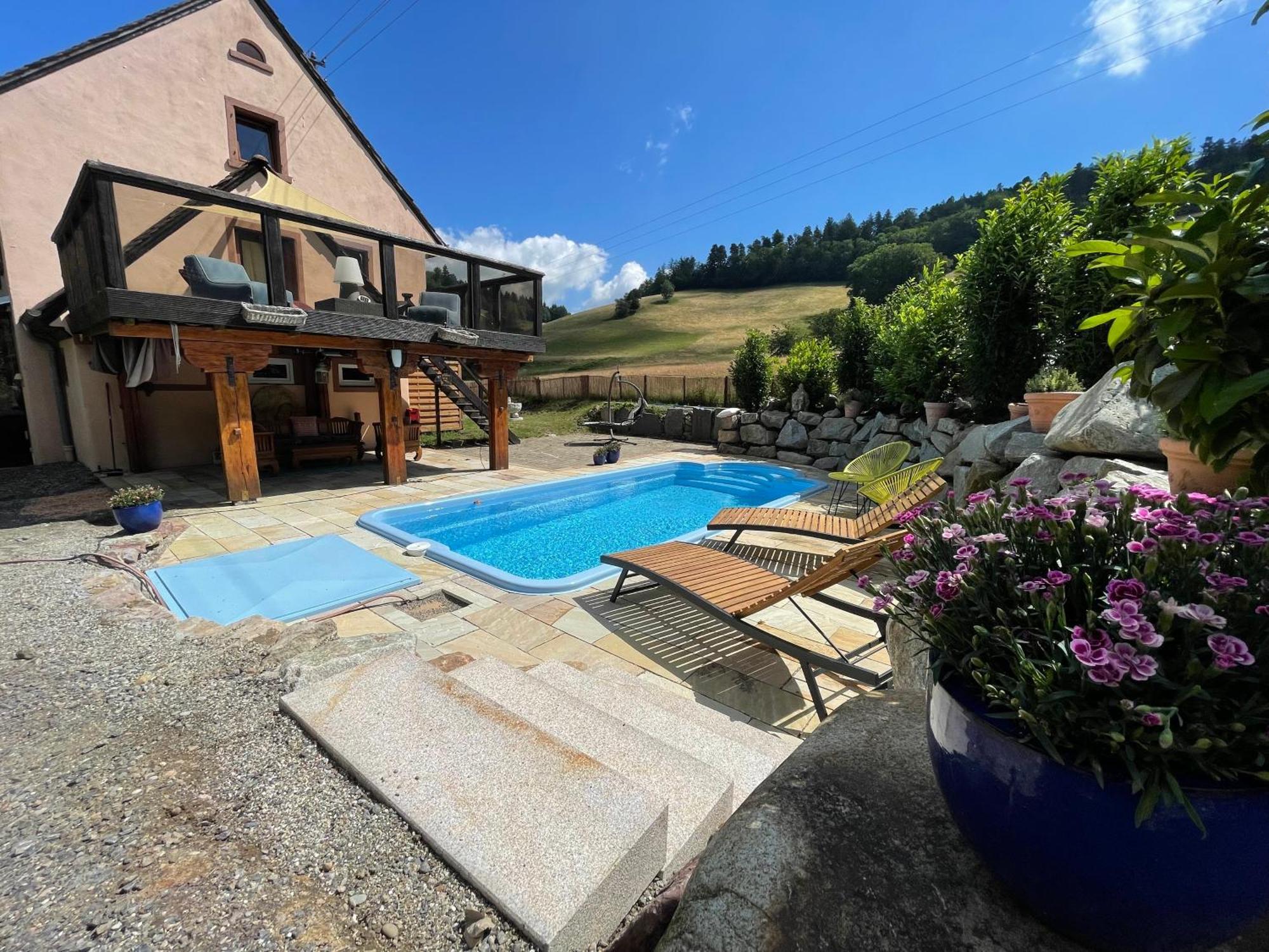 Ferienhaus Kappel Mit Pool Freiburg im Breisgau Eksteriør bilde